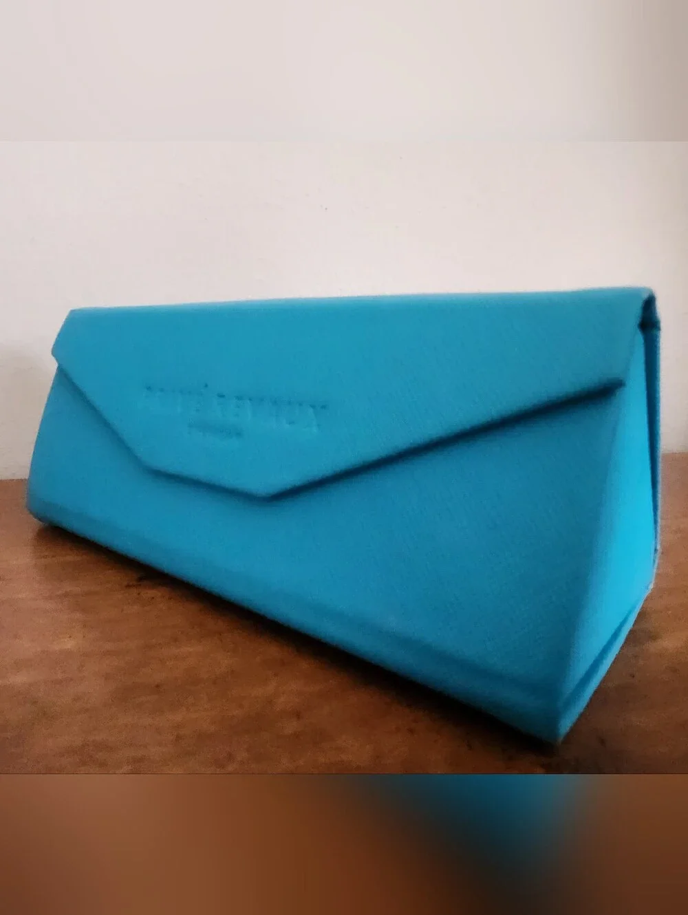 Prive Revaux Tri-Fold Glasses/Sunglasses Case